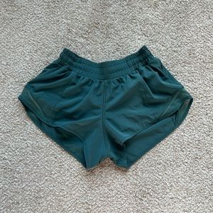 Lululemon Hotty Hot Shorts 2.5in